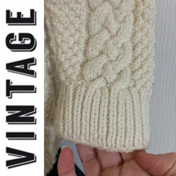 Hand knit Fishermen cable knit cream button-down cardigan chunky sweater - Picture 9 of 16